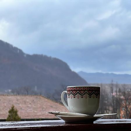 La Mama Siriu Hotel Lunca Jaristei Bagian luar foto