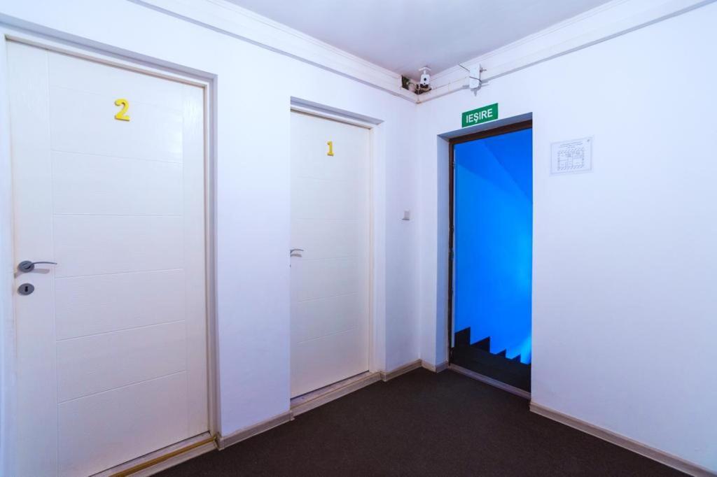 La Mama Siriu Hotel Lunca Jaristei Bagian luar foto